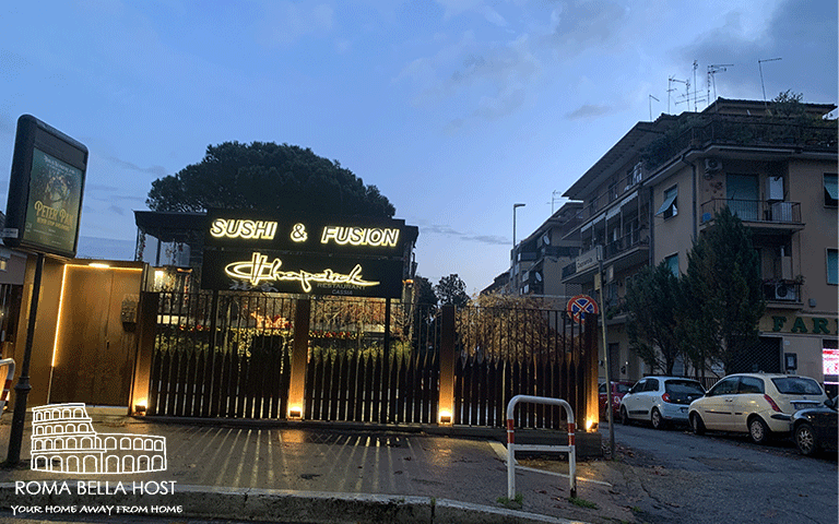 Quán ăn tự chọn tại bàn Chopstick-Sushi-and-Fusion chỉ cách Roma Bella Host vài phút đi bộ