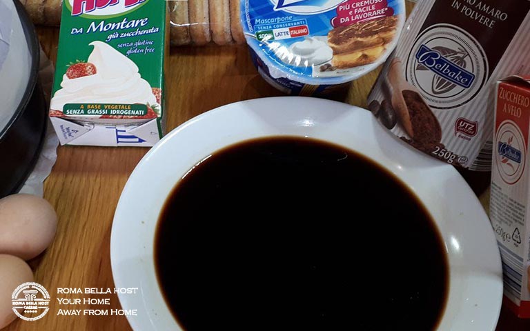 Các nguyên liệu làm bánh Tiramisu