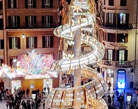 Chúc Noel an lành, vui vẻ từ Roma – Vaticano