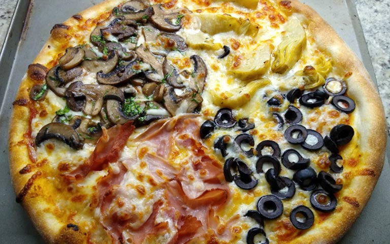 Pizza Quattro Stagioni bốn phần đại diện cho Bốn mùa