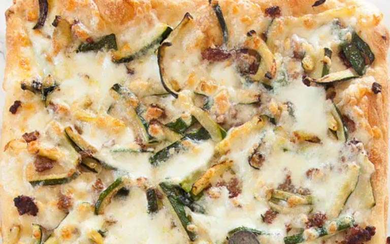 Pizza Romana với bí ngòi