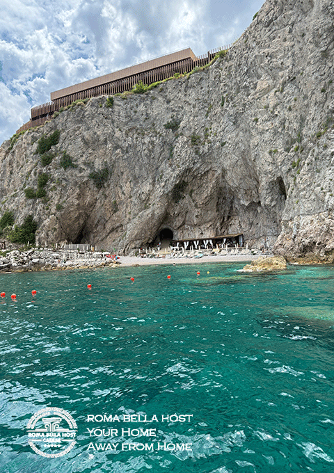 Isola Bella nước trong vắt xanh ngắt