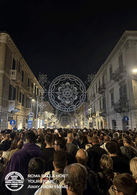 Đại lộ Corso Trento e Trieste vào lễ hội tháng 9 Lanciano tưng bừng rực sáng như đã chuẩn bị cho lễ Noel