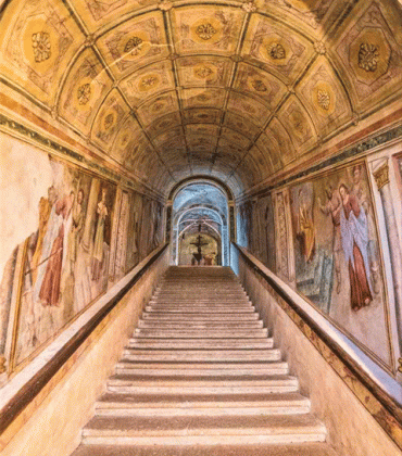 Scala Santa ở Roma – Những bậc thang thánh linh thiêng và hành trình khám phá một di sản Ki-tô giáo